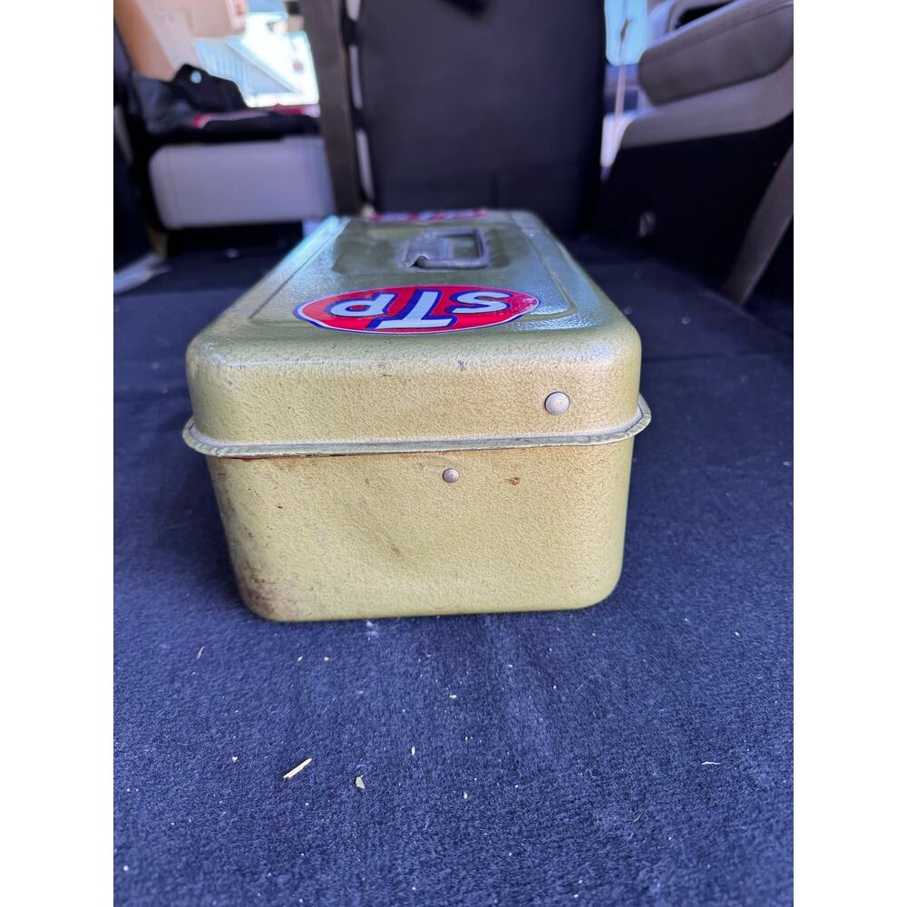 Metal olive Green utility box rustic patina w/tray vintage 60s 70s industrial - Picture 3 of 16